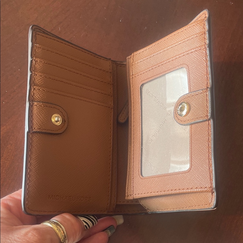 Michael Kors Black and Tan Crossbody Bag Set - Picture 11 of 14